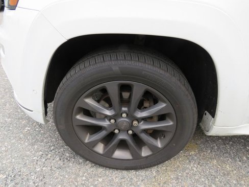 Used 2018 Jeep Grand Cherokee High Altitude image 12