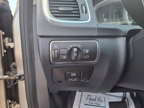 Used 2014 Volvo S60 T5 image 17