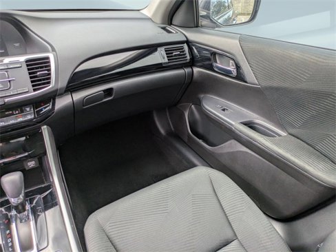 Used 2017 Honda Accord LX image 17