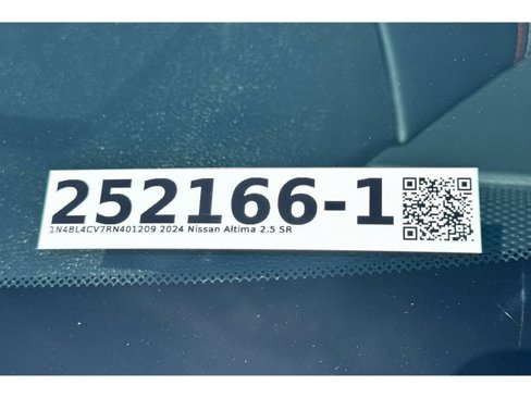 Used 2024 Nissan Altima 2.5 SR w/ SR Premium Package image 54