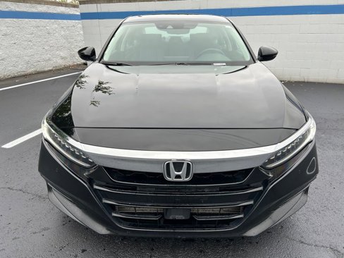 Used 2018 Honda Accord Touring image 8