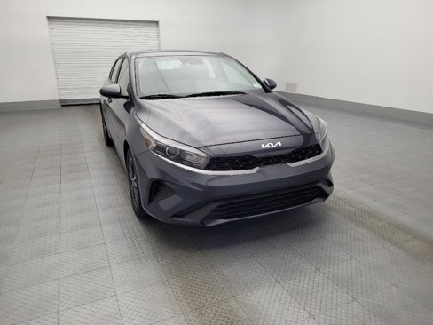 Used 2024 Kia Forte LXS image 14