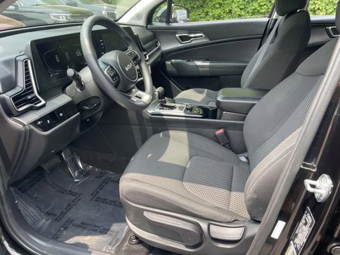 Used 2023 Kia Sportage LX image 19