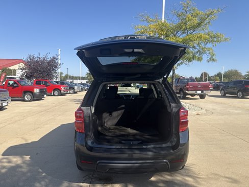 Used 2017 Chevrolet Equinox LT w/ Convenience Package image 6
