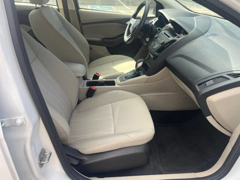 Used 2017 Ford Focus SE image 12