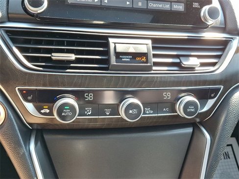 Used 2019 Honda Accord EX image 16