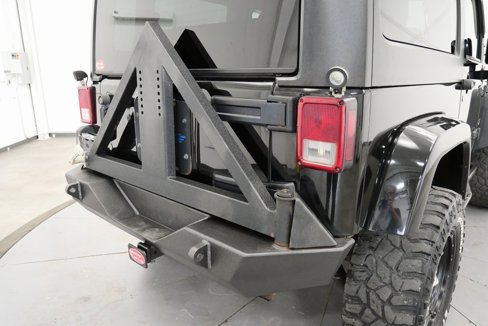 Used 2012 Jeep Wrangler Sahara w/ Dual Top Group image 9