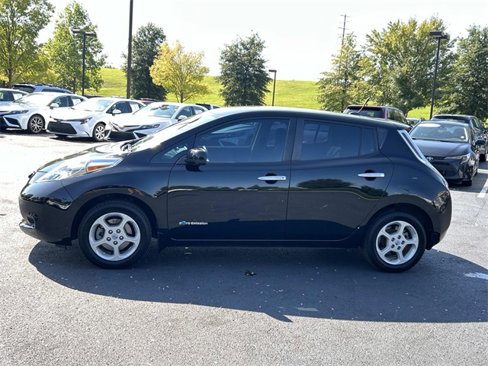Used 2014 Nissan Leaf SV w/ LED & Quick Charge Package image 7