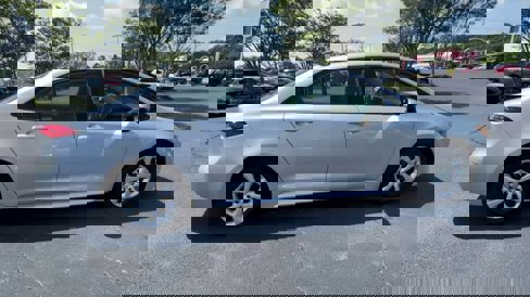 Used 2024 Toyota Corolla LE image 9