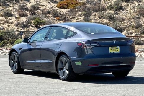 Used 2023 Tesla Model 3 Standard Range image 5