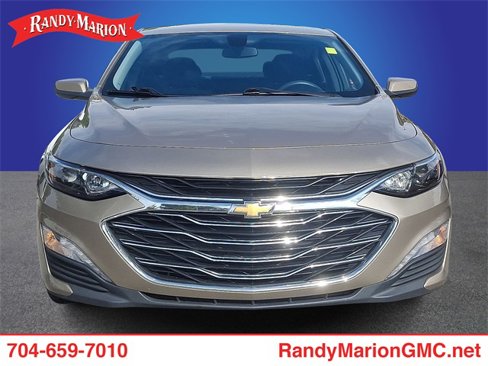 Used 2022 Chevrolet Malibu LT image 2