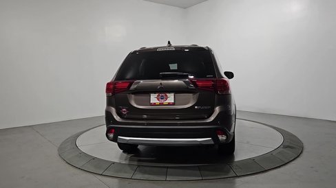 Used 2017 Mitsubishi Outlander ES image 4