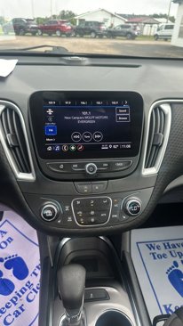 Used 2023 Chevrolet Malibu LT image 14