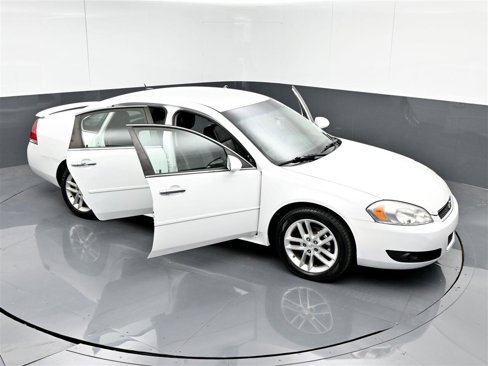 Used 2016 Chevrolet Impala LTZ image 35