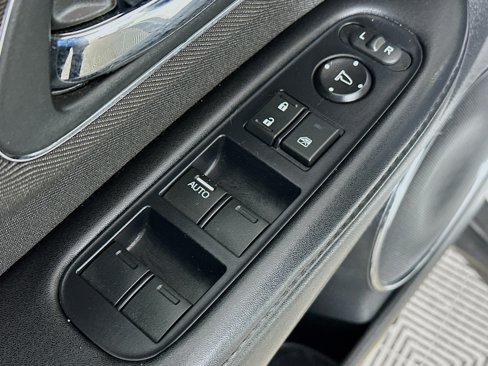 Certified 2020 Honda HR-V EX image 17