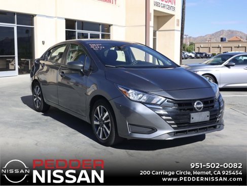 Used 2023 Nissan Versa SV image 1