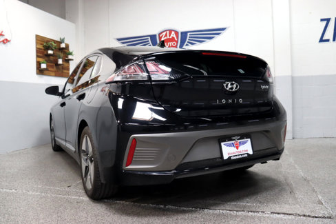 Used 2022 Hyundai Ioniq SEL image 3