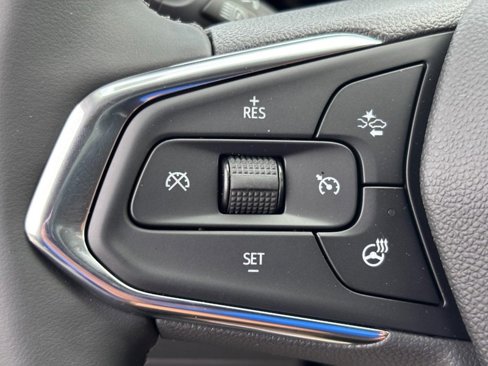 New 2025 Chevrolet Trax LT w/ Sunroof Package image 14