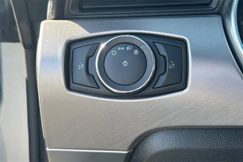 Used 2022 Ford Mustang Premium image 32