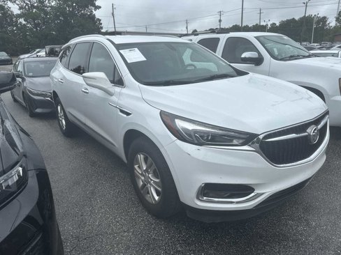 Used 2019 Buick Enclave Essence image 1