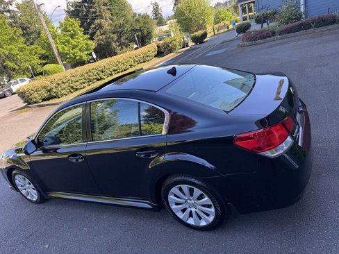 Used 2011 Subaru Legacy 3.6R Limited w/ Popular Equipment Group 2C image 10
