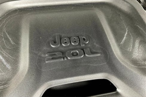 Used 2023 Jeep Wrangler Sport image 32