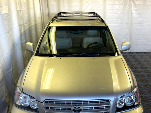 Used 2003 Toyota Highlander 4WD V6 image 2