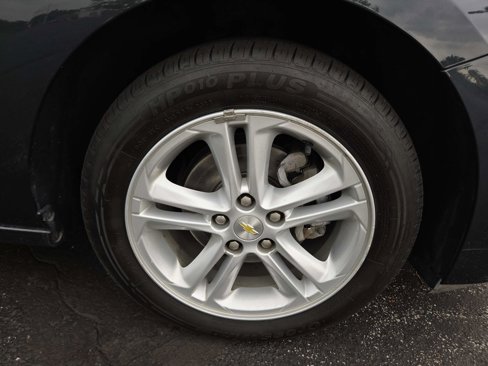 Used 2017 Chevrolet Cruze LT w/ Convenience Package image 17