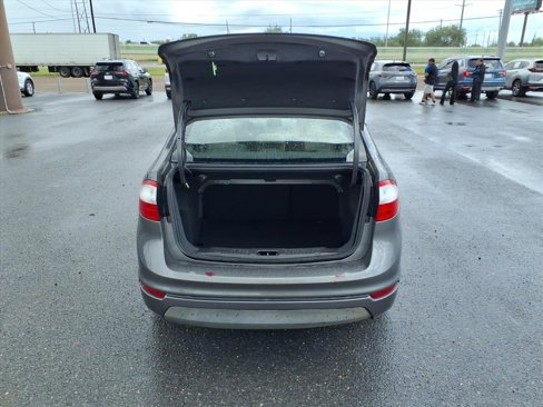 Used 2014 Ford Fiesta SE image 26