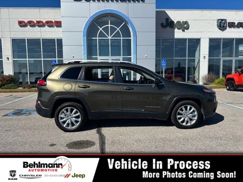 Used 2015 Jeep Cherokee Limited image 1
