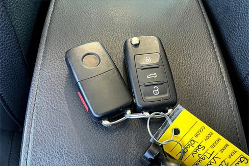 Used 2016 Volkswagen Tiguan SE image 10