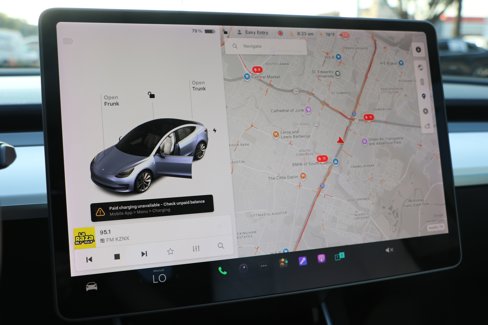Used 2018 Tesla Model 3 Performance image 20