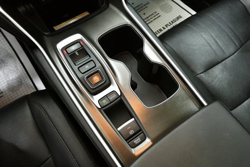 Used 2020 Honda Accord Touring image 34