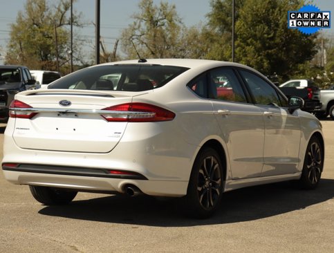 Used 2018 Ford Fusion SE w/ Equipment Group 201A image 7