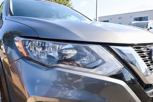 Used 2020 Nissan Rogue S image 17
