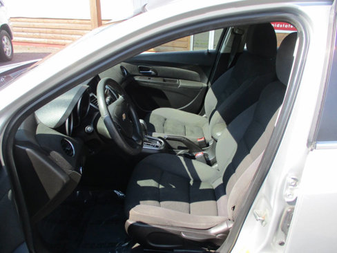 Used 2014 Chevrolet Cruze LT image 15