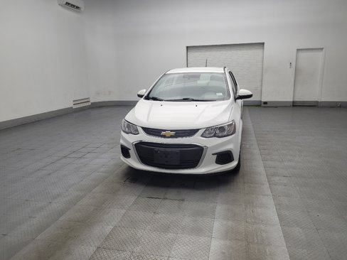 Used 2020 Chevrolet Sonic LT image 15