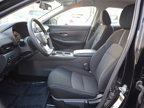 Used 2023 Nissan Sentra SV image 13