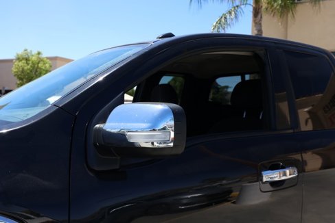 Used 2017 Nissan Titan SV w/ All Weather Package (L93) image 31