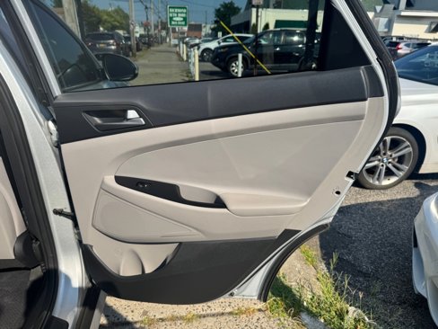 Used 2018 Hyundai Tucson Value image 38