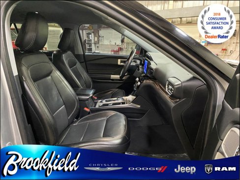 Used 2022 Ford Explorer Limited w/ Equipment Group 301A image 21