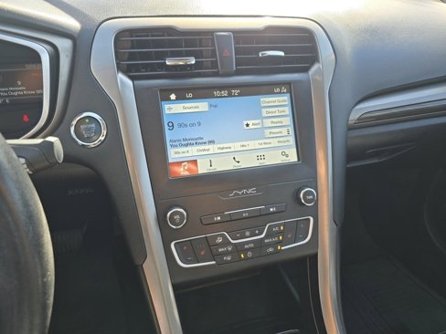 Used 2019 Ford Fusion SEL image 34
