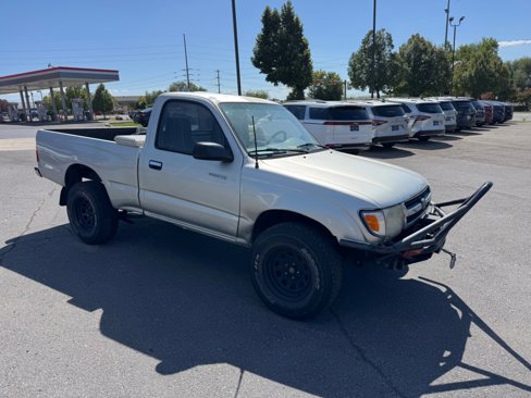 Used 2000 Toyota Tacoma 2WD Regular Cab image 7