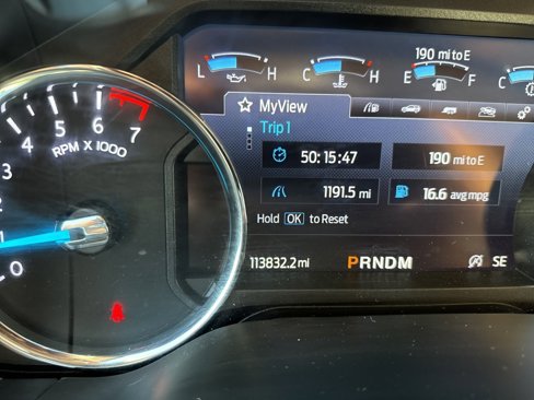Used 2020 Ford Expedition Max XLT w/ Equipment Group 202A image 8