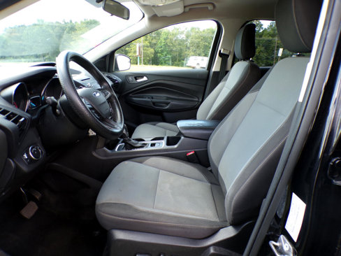 Used 2018 Ford Escape SE image 25