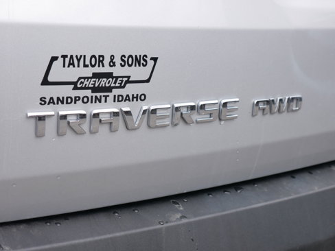 Used 2022 Chevrolet Traverse LT w/ LT Premium Package image 24