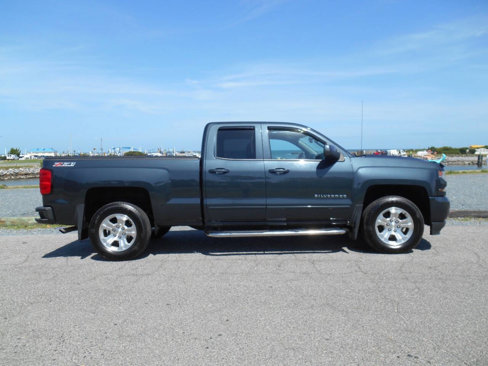 Used 2017 Chevrolet Silverado 1500 LT w/ All Star Edition image 15