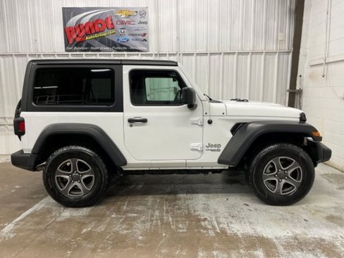 Used 2019 Jeep Wrangler Sport image 6