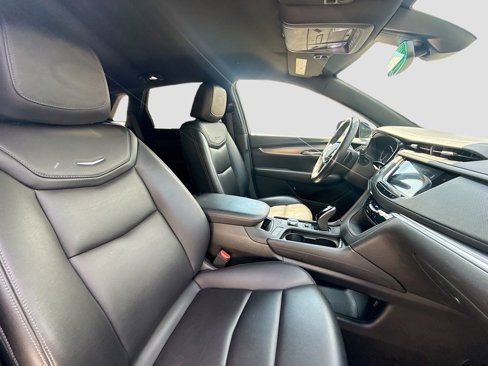Used 2021 Cadillac XT5 Luxury image 28