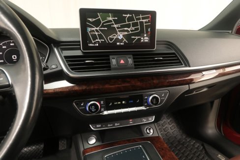 Used 2018 Audi Q5 2.0T Premium Plus w/ Premium Plus Package image 50